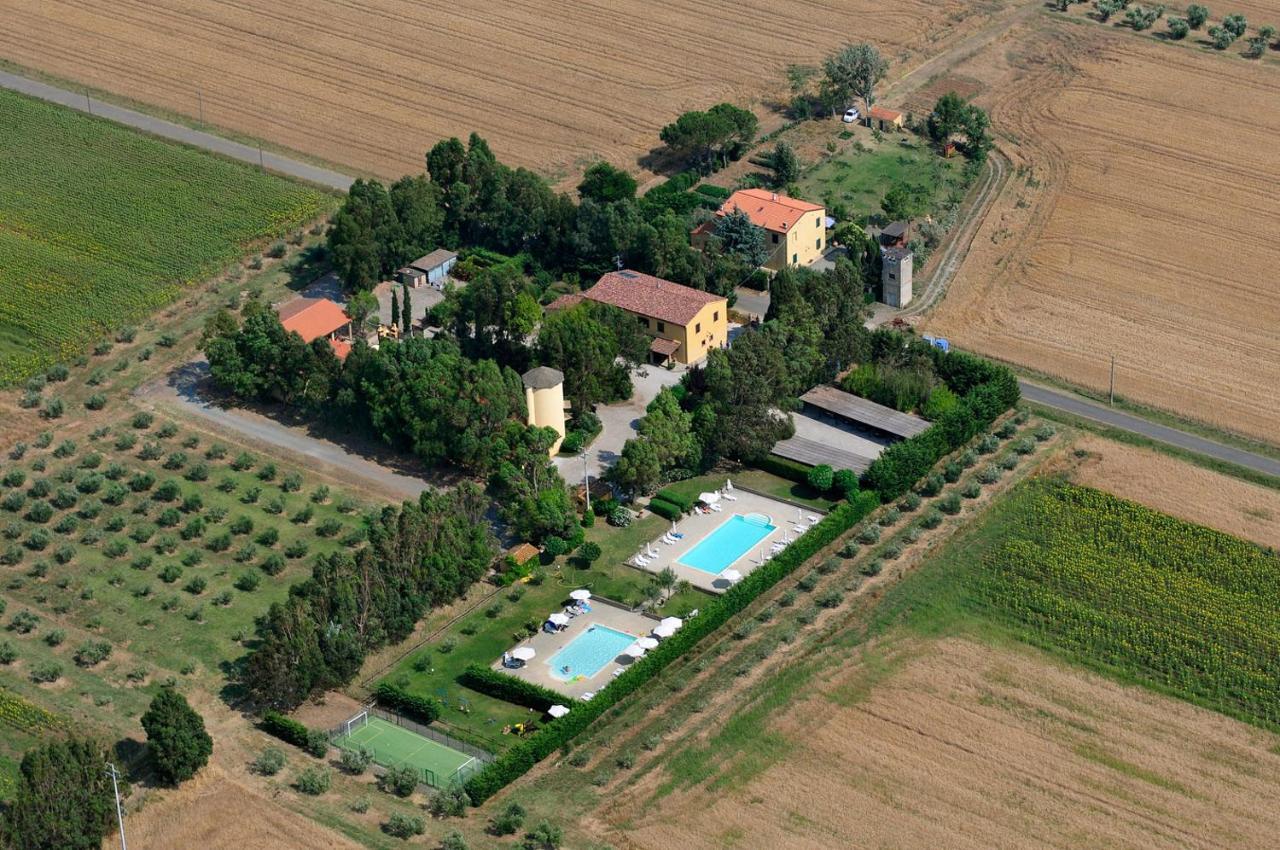 Agriturismo Le Pescine 瓦达 外观 照片
