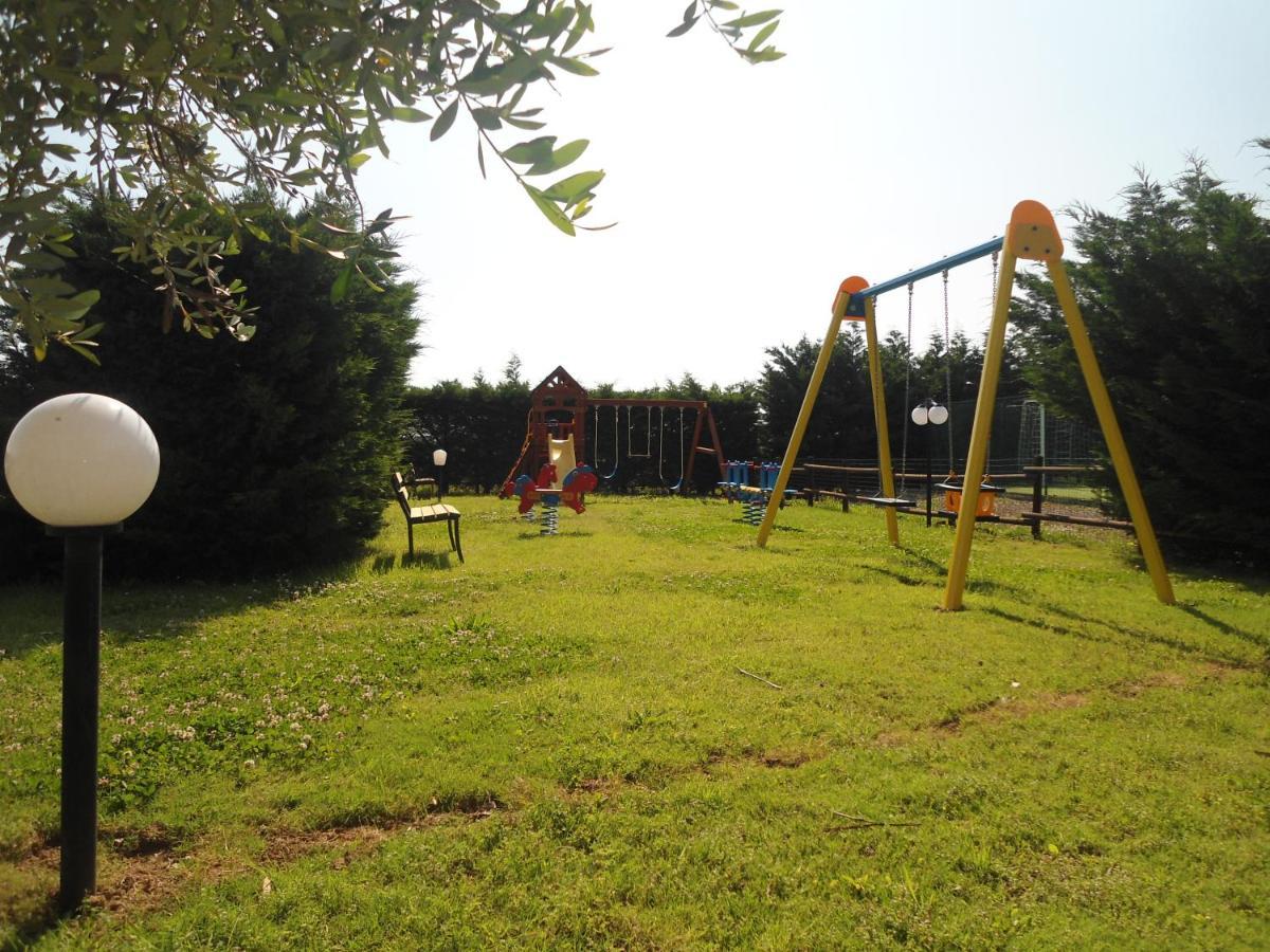 Agriturismo Le Pescine 瓦达 外观 照片