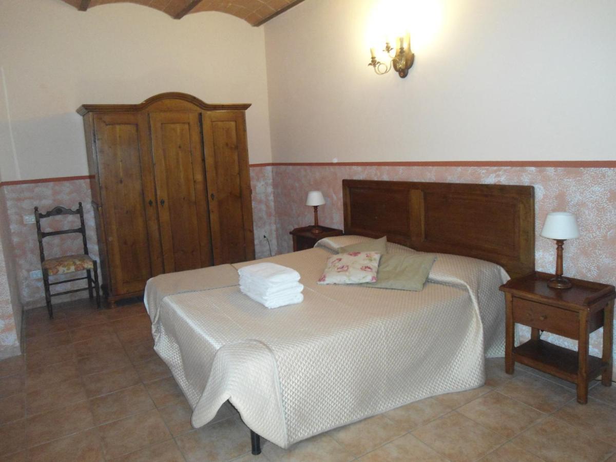 Agriturismo Le Pescine 瓦达 外观 照片
