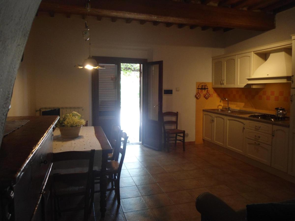 Agriturismo Le Pescine 瓦达 外观 照片