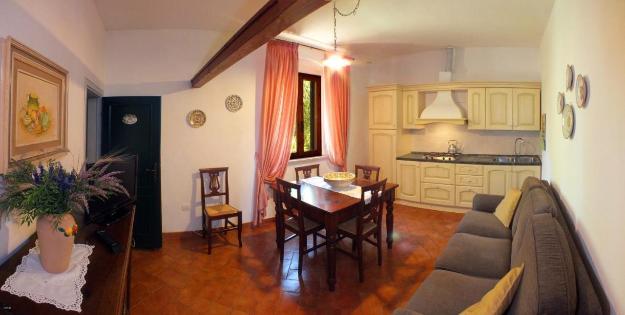 Agriturismo Le Pescine 瓦达 外观 照片