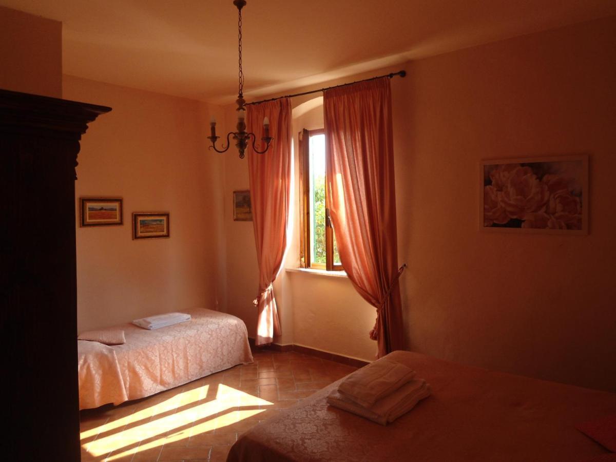 Agriturismo Le Pescine 瓦达 外观 照片