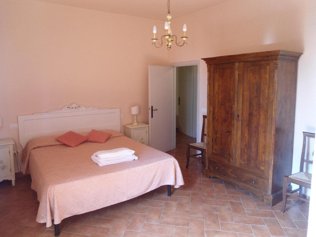Agriturismo Le Pescine 瓦达 外观 照片